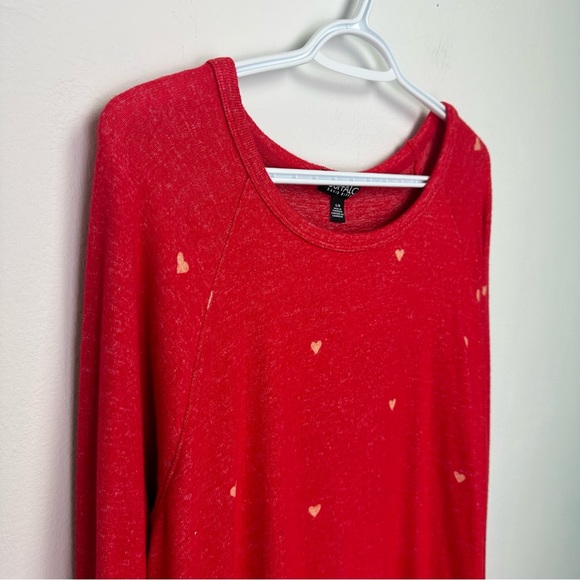 Buffalo David Bitton Red Heart Pullover Sweater Large - Picture 2 of 8